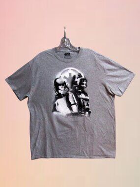 Star wars by 5th sunsize XL mens t shirt  color grey short sleeves